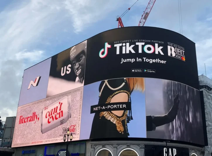 TikTok OOP