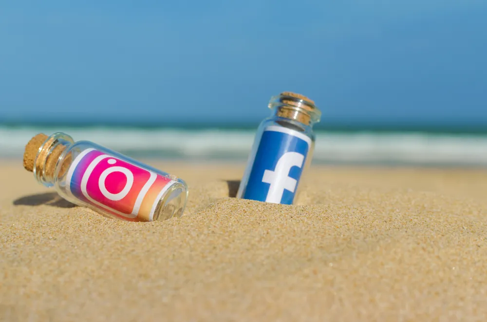 facebook and instagram stories